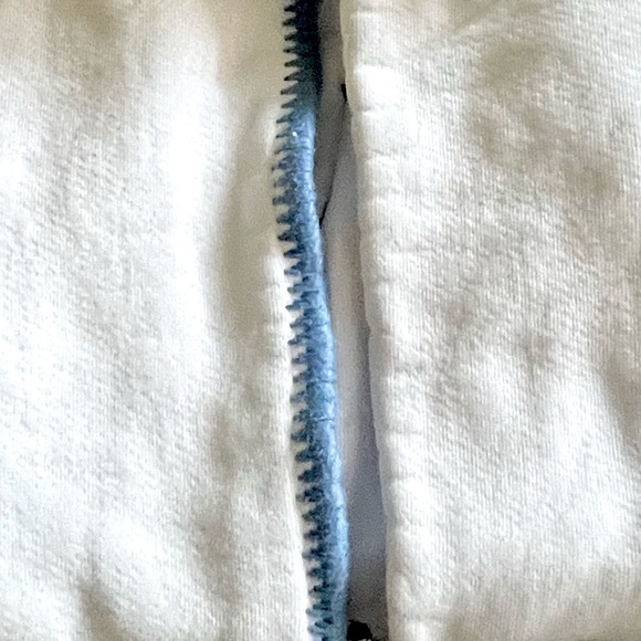 MADHAPPY CLASSIC HOODIE - Picture 5 of 7